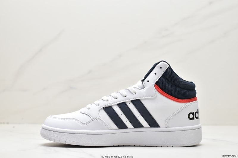 Adidas Sneakers